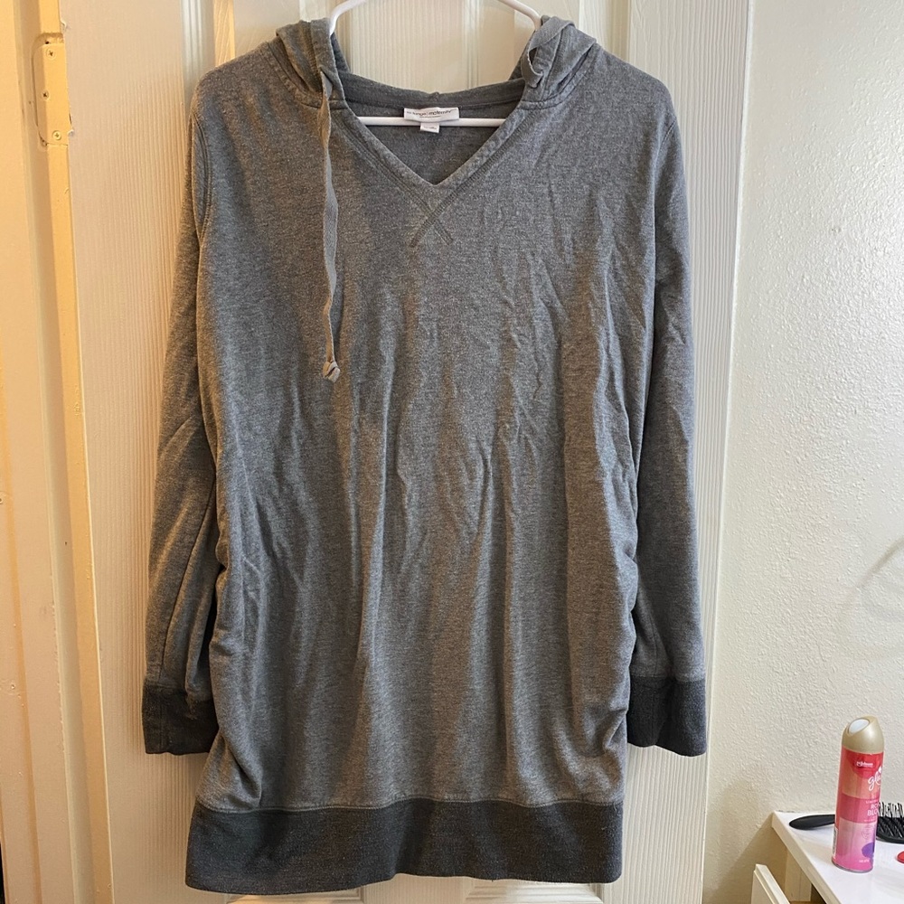Long sleeve maternity lightweight hoodie